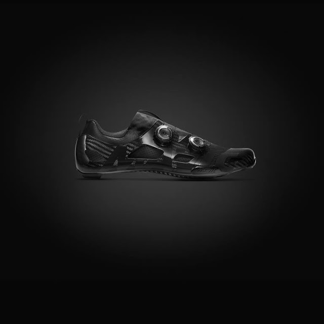 Mavic is launching the New Comète Ultimate Road Shoes with 1000 Euro price tag