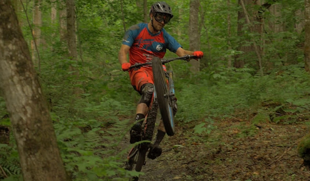 Pivot-Reynolds Enduro Presents Borderlines