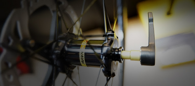 Mavic Speed Release: a faster, lighter and safer through axle system