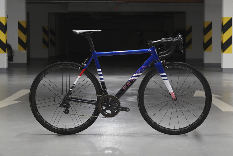 Festka and BrilliBrilliant/Unicorn (BBUC) launch Special Edition Bike and Kit at UCI World Championships