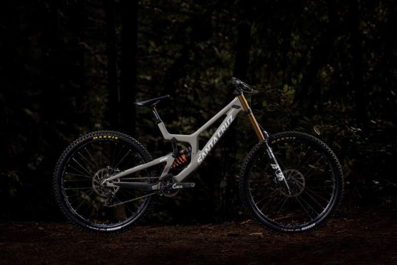 Puzzlin' Ain't Easy - The New Santa Cruz V10 is here