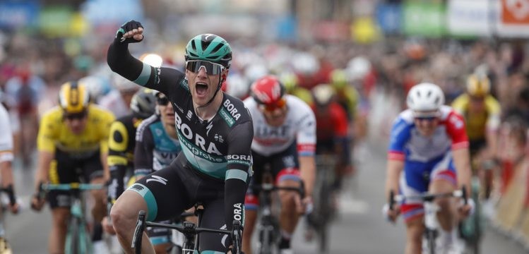 Superior Sam Bennett takes a Confident Victory at Paris–Nice Stage 3