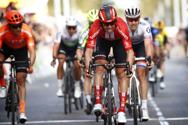 Matthews Doubles Up with Powerful Sprint Win in Catalunya