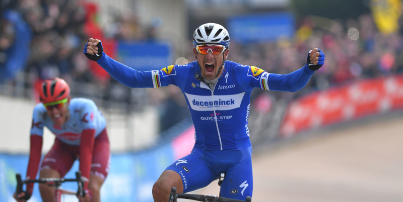 Deceuninck – Quick-Step Celebrate 700th Victory