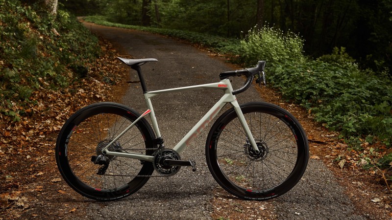 All-New BMC Roadmachine: The “One-Bike Collection” – Re-Imagined