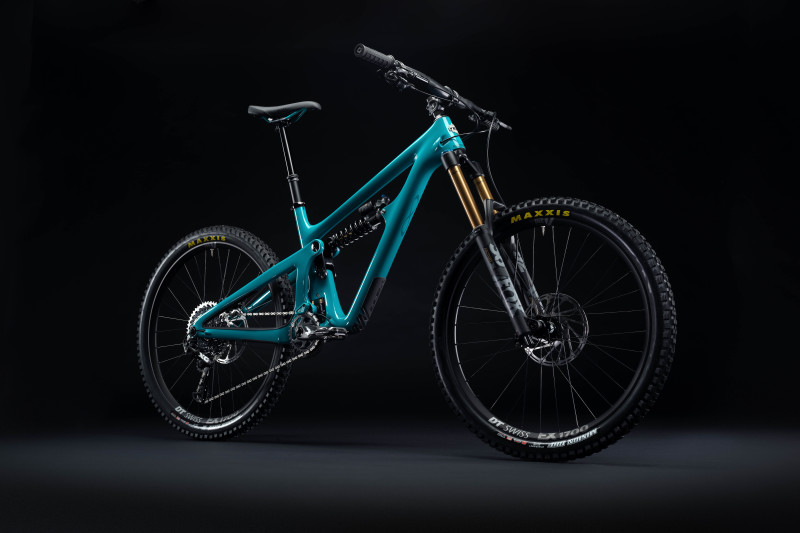 The Yeti SB165 - It Already Knows