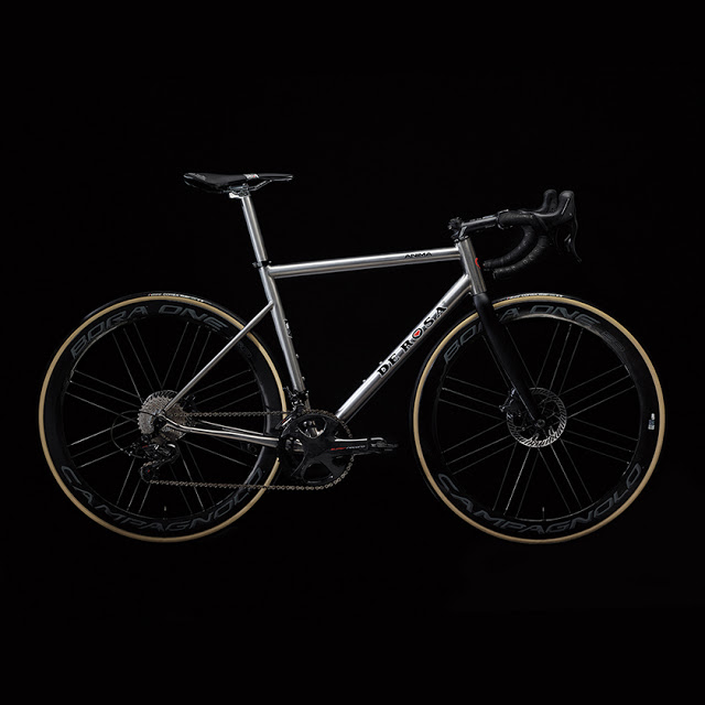 Anima, the New Titanium Road Bike from De Rosa