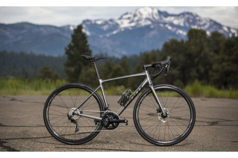Introducing: Expanded New Range of Giant Contend Road Bikes!
