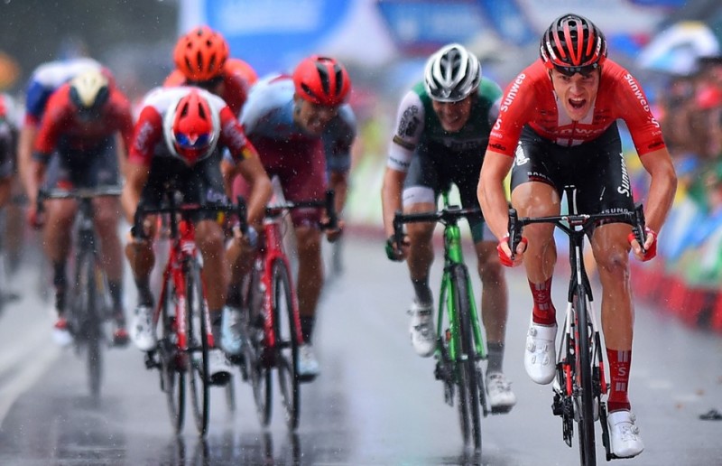 Nikias Arndt Takes Sublime Sprint Win After Tough Vuelta Stage