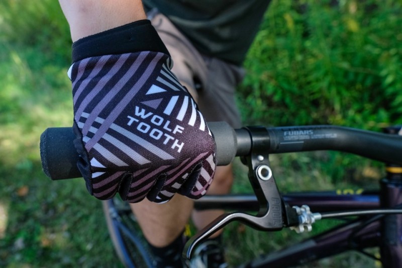 New Riding Gloves Have Landed - Wolf Tooth Flexor