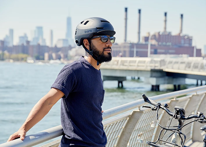 The New Bern Helmets Hudson: Features for the Urban Commuter
