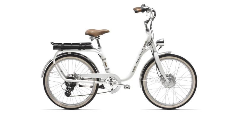 Ride Elegantly on the Peugeot eLC01 Electrically-Assisted Bike