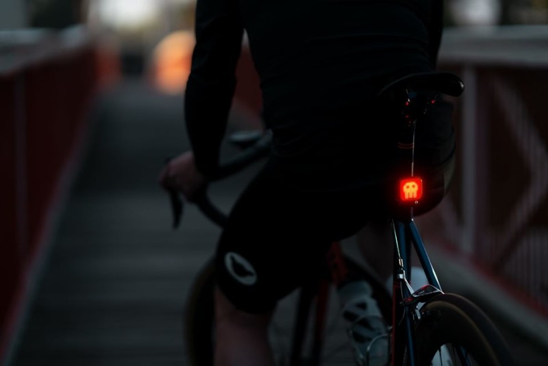 The New Knog Blinder, Super Hero of Bike Lights