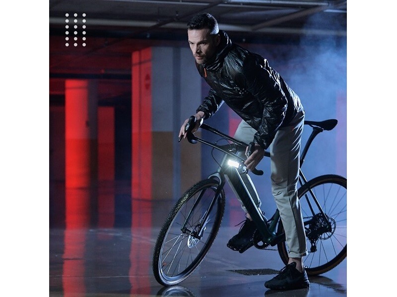 Dainese Revolutionizes Bike Commuting with Race-Derived Materials and Technologies