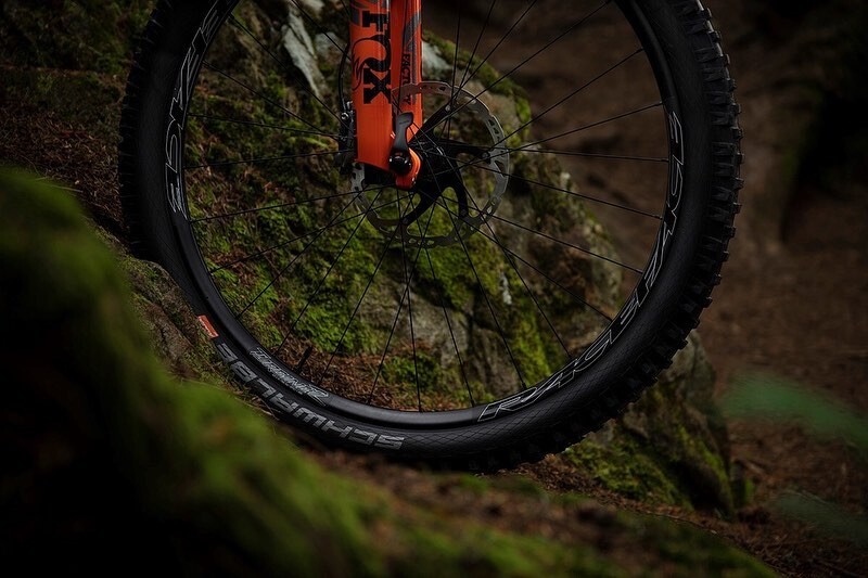 Introducing the Race Face Turbine R 35 Wheelset!