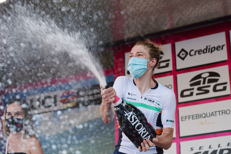 Lizzy Banks Victorious After Outstanding Performance on Stage Four of the Giro Rosa