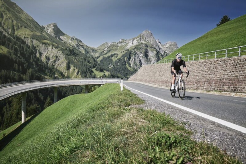 New Look for 2021 – A Fresh Start for Canyon’s Ultimate Climbing Bike