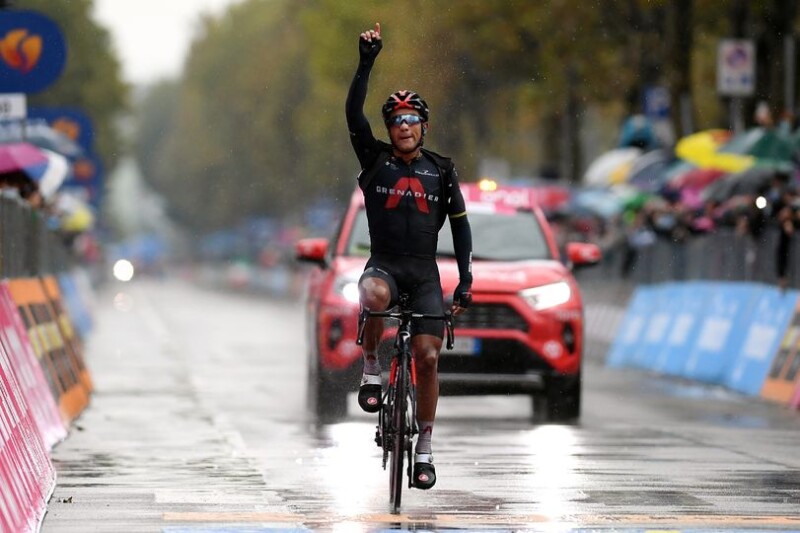 Narvaez Wins in Style at the Giro