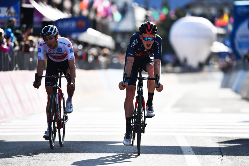 Tao Wins Stage 20 to Set Up Giro Showdown