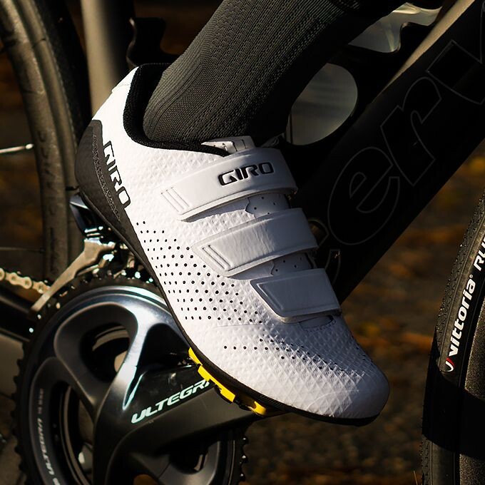 Giro Stylus Shoe - Looking Good and Feeling Fast Doesn’t Have to Break the Bank