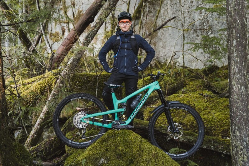 Welcome to the Propain Crew Rémy Métailler!