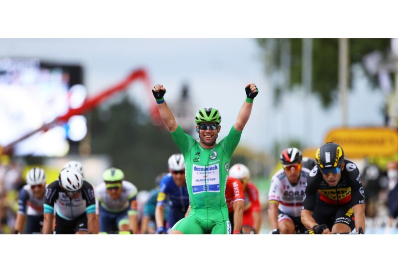 Tour de France: Classic Cav Gets the Hat-Trick