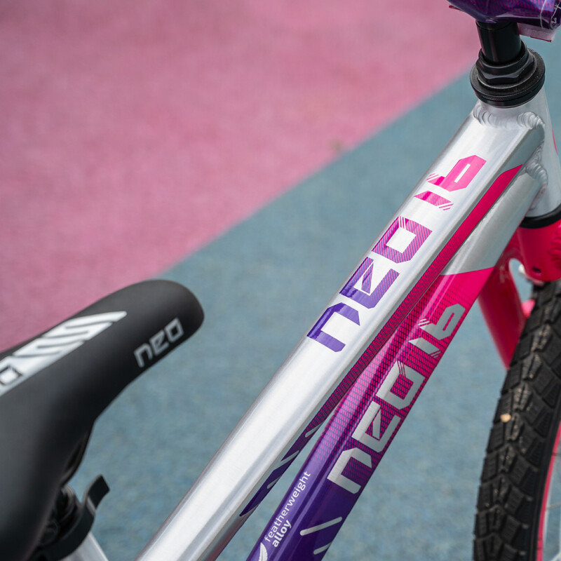 New Season Colours from Neo Bicycles