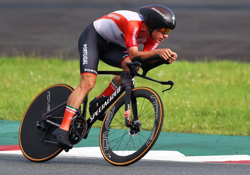 Almeida Signs for UAE Team Emirates