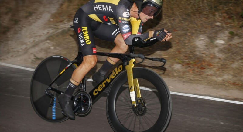 Roglic Wins Prologue Vuelta in Convincing Way