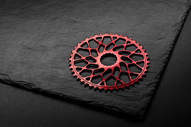  Extra UK becomes the exclusive distributor of absoluteBLACK in the UK and Ireland