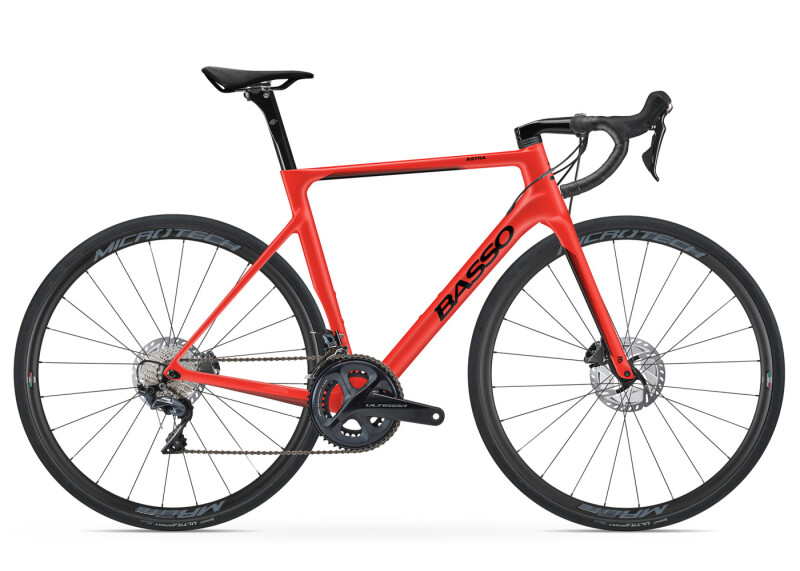 Beauty Meets Performance - New Basso Astra