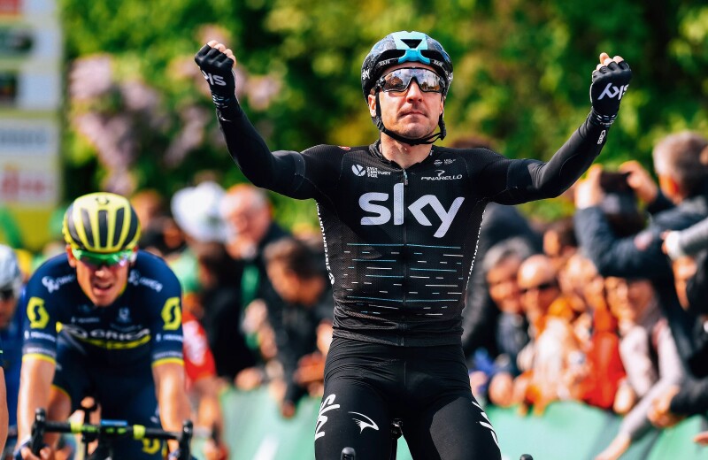 Elia Viviani Returns to INEOS Grenadiers