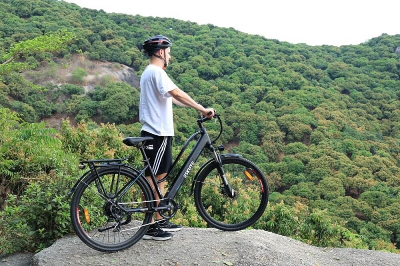 Tips for Riding E-bikes in The Wild