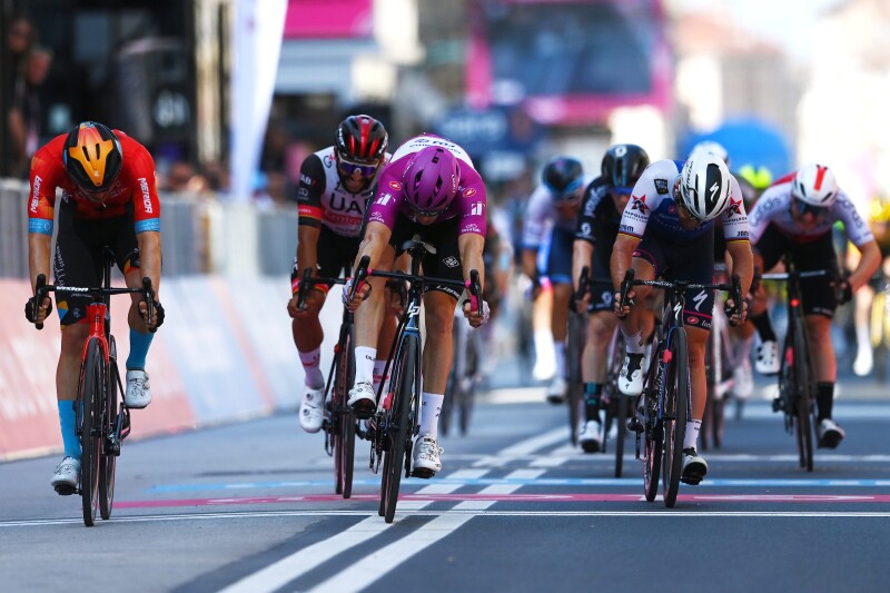 Arnaud Démare Achieves a Stunning Hattrick After a Thrilling Stage