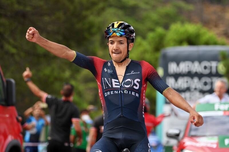 Carapaz Takes Vuelta Breakaway Win