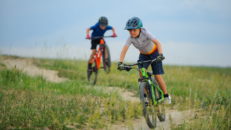 Article by Pearl Izumi: Bring Back the Fun - Tips For Riding With Kids