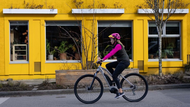 Article by Devinci Cycles: Top Reasons to Replace Your Car With an e-Bike