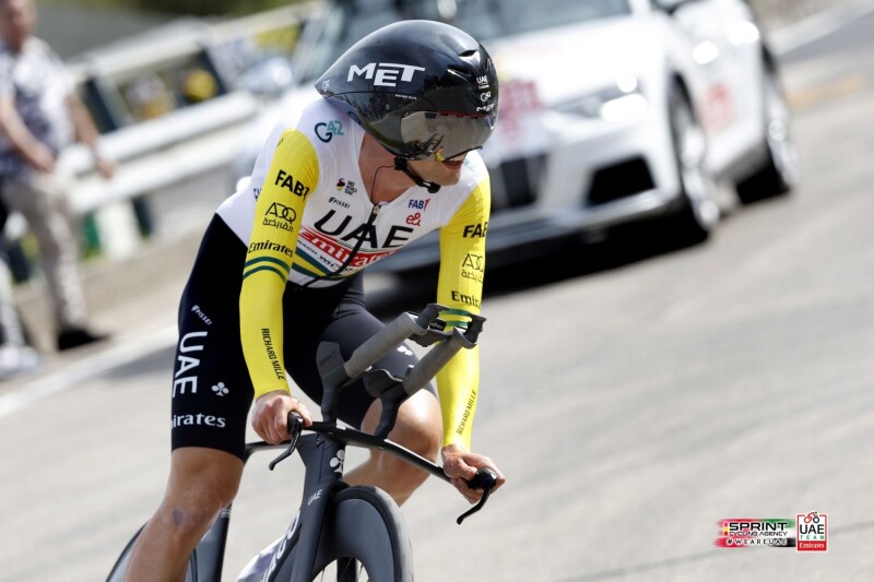 Jay Vine Commits His Future to UAE Team Emirates Until 2027