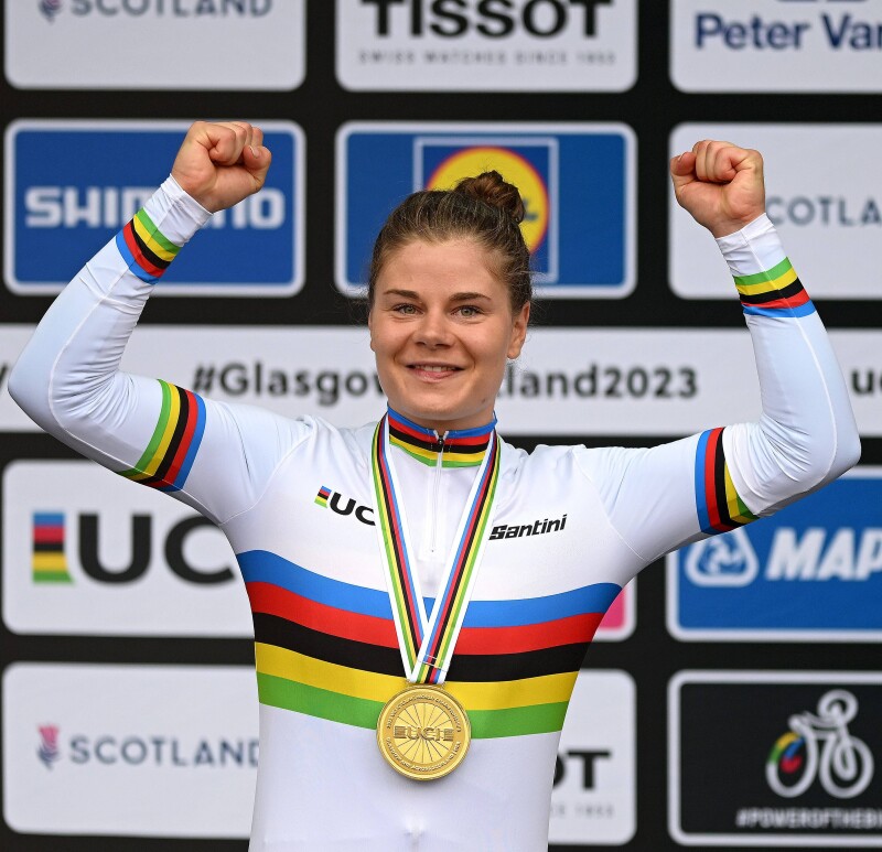 Lotte Kopecky lives up to favourites and wins world road title, Demi Vollering takes silver